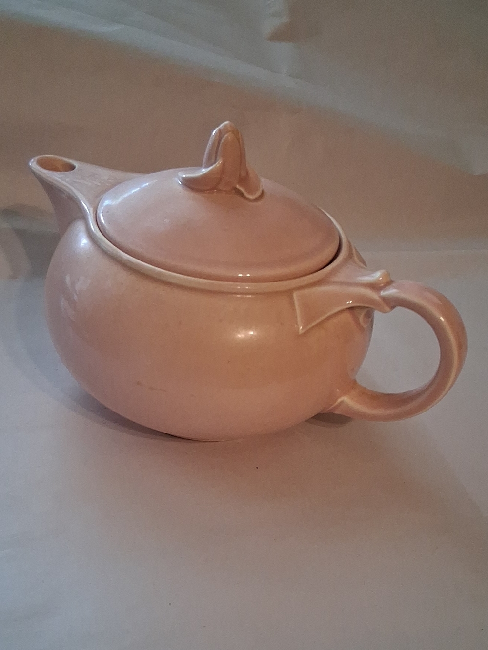 Vintage Mid Century Modern Taylor Smith & Taylor Lu Roy Pastels Teapot